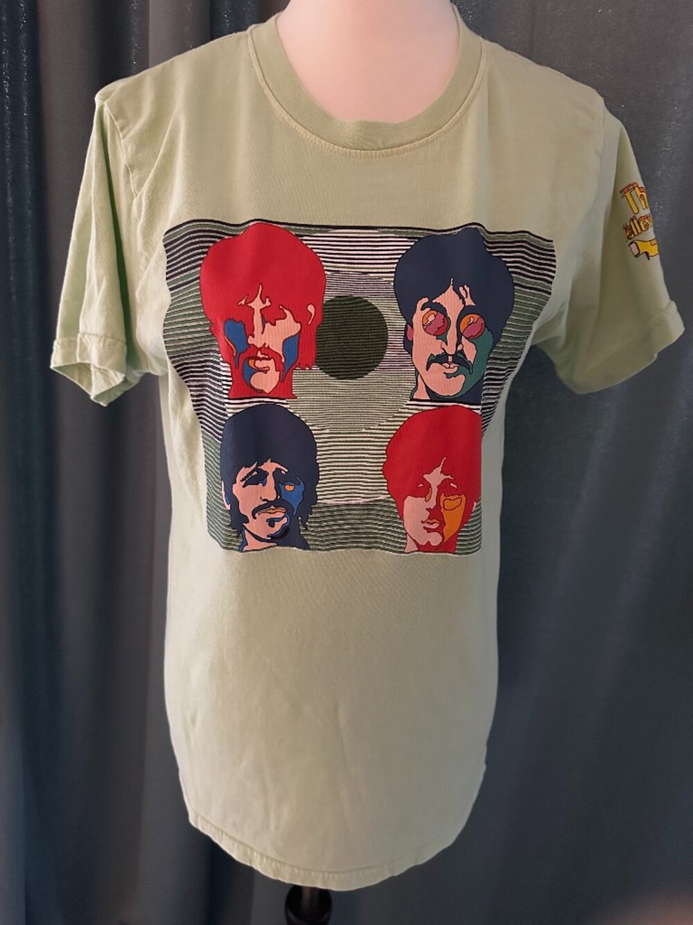 The Beatles Yellow Submarine T-Shirt Small Green 2025 Rock Off Graphic Tee